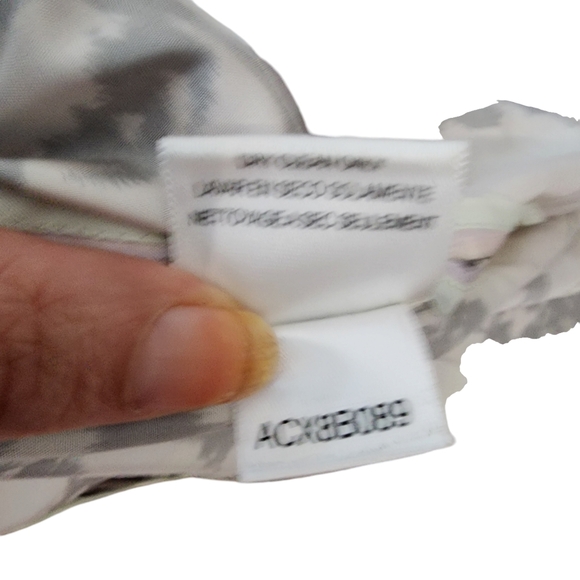 BCBGMaxAzria Silk Iridescent Stripe Abstract Belted Pocketed Rain Utility Coat - Picture 10 of 10